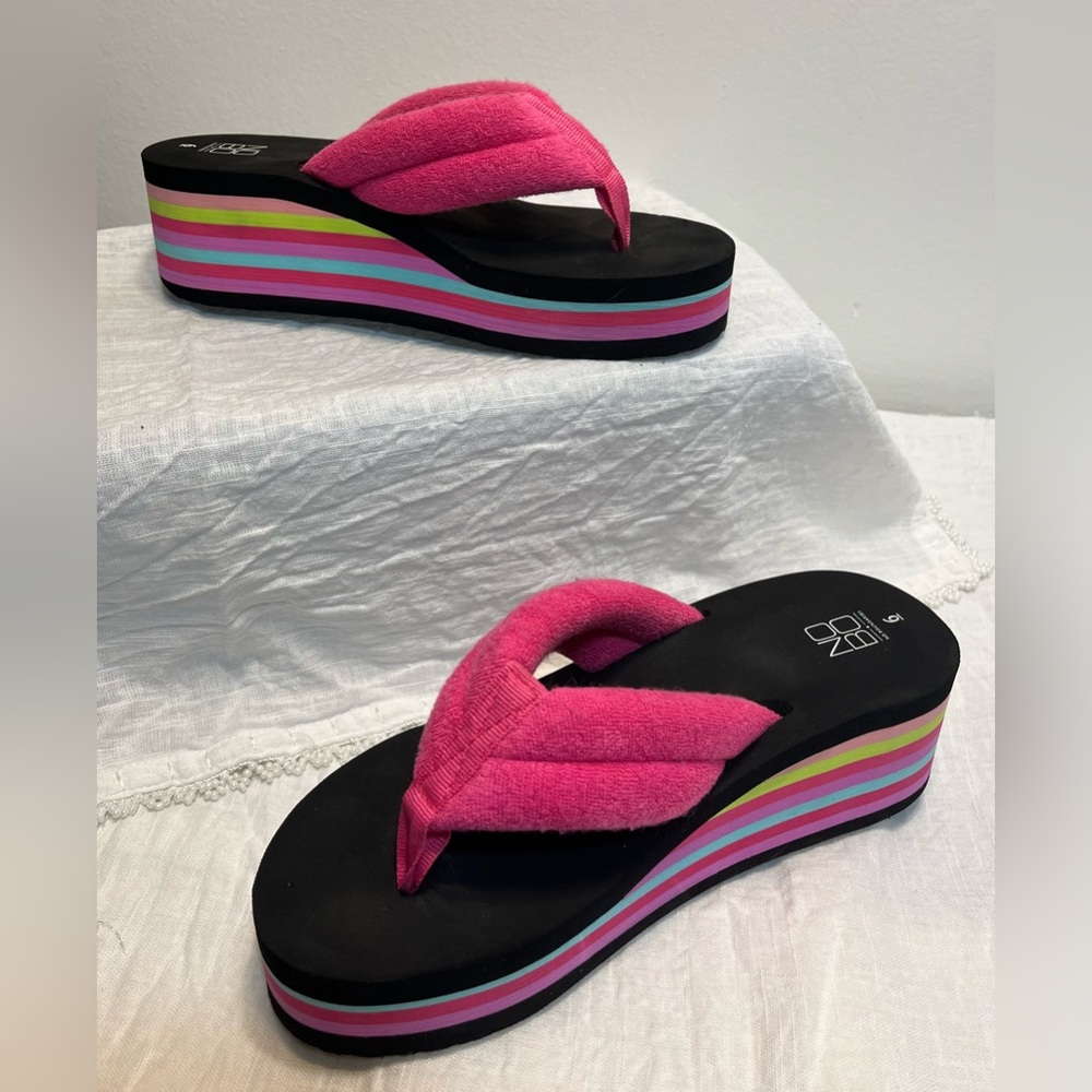 Heeled Flipflops